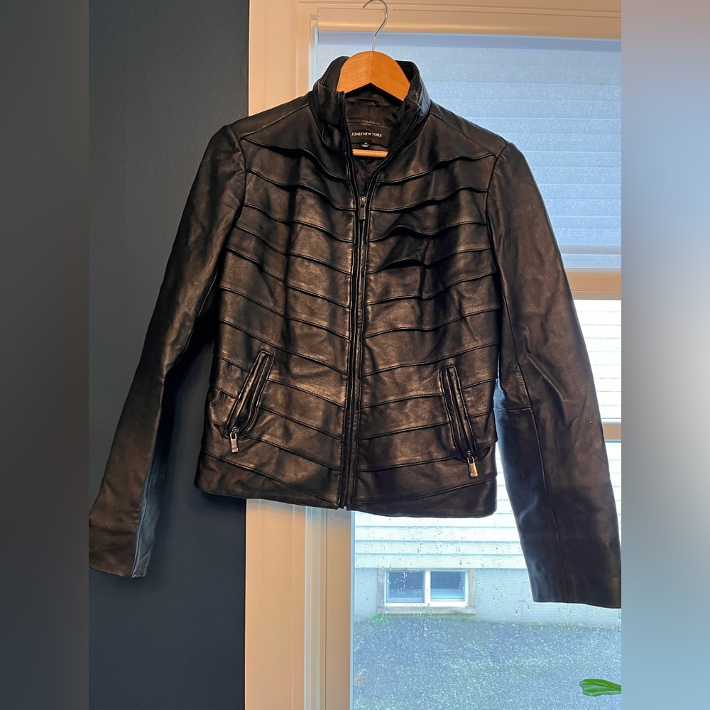 Jones New York. Pleated leather jacket.